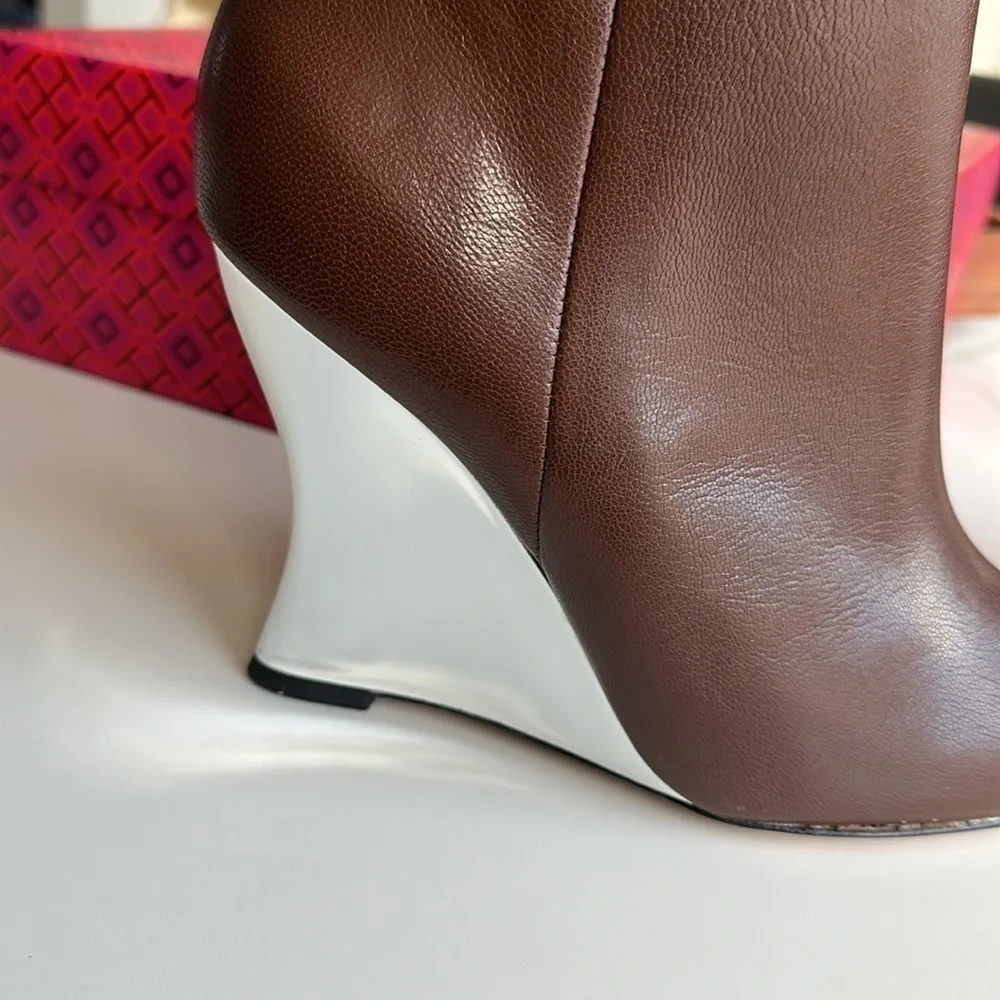 Tory Burch Sculpted Wedge Ankle 98mm